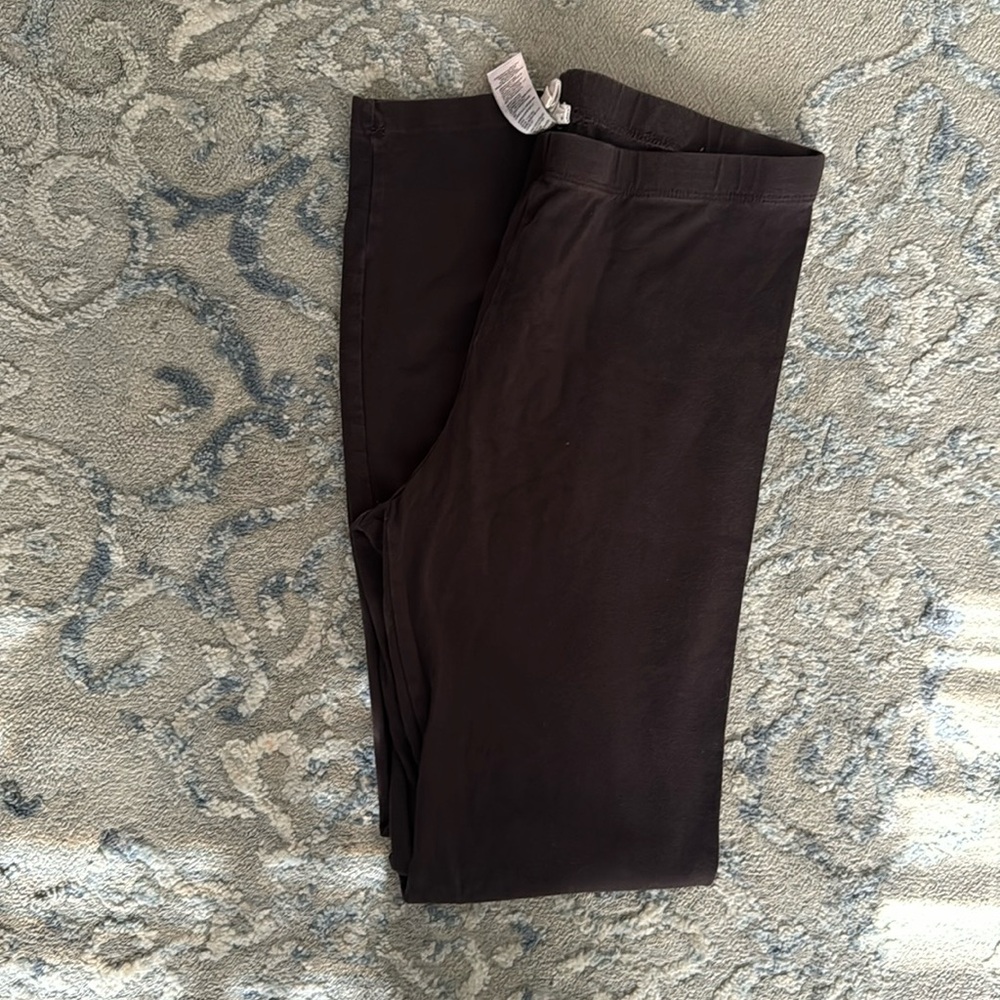 Large Forever 21 black leggings